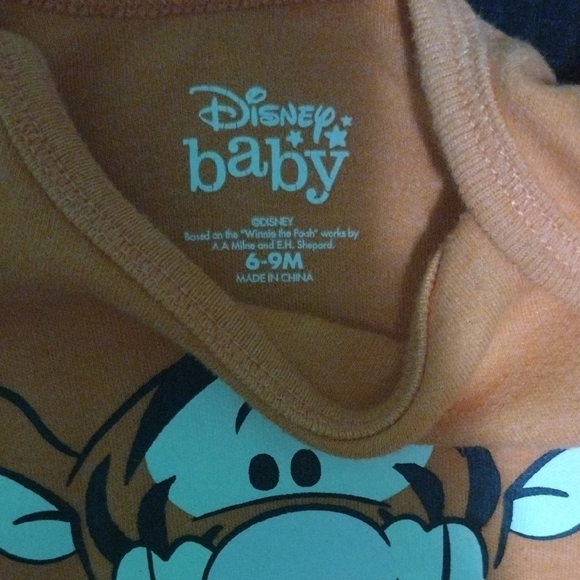 Disney Orange Tigger Baby Onesie and Tiger Stripe Pants Set​​ - Picture 5 of 5